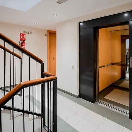 Ashome Apartment